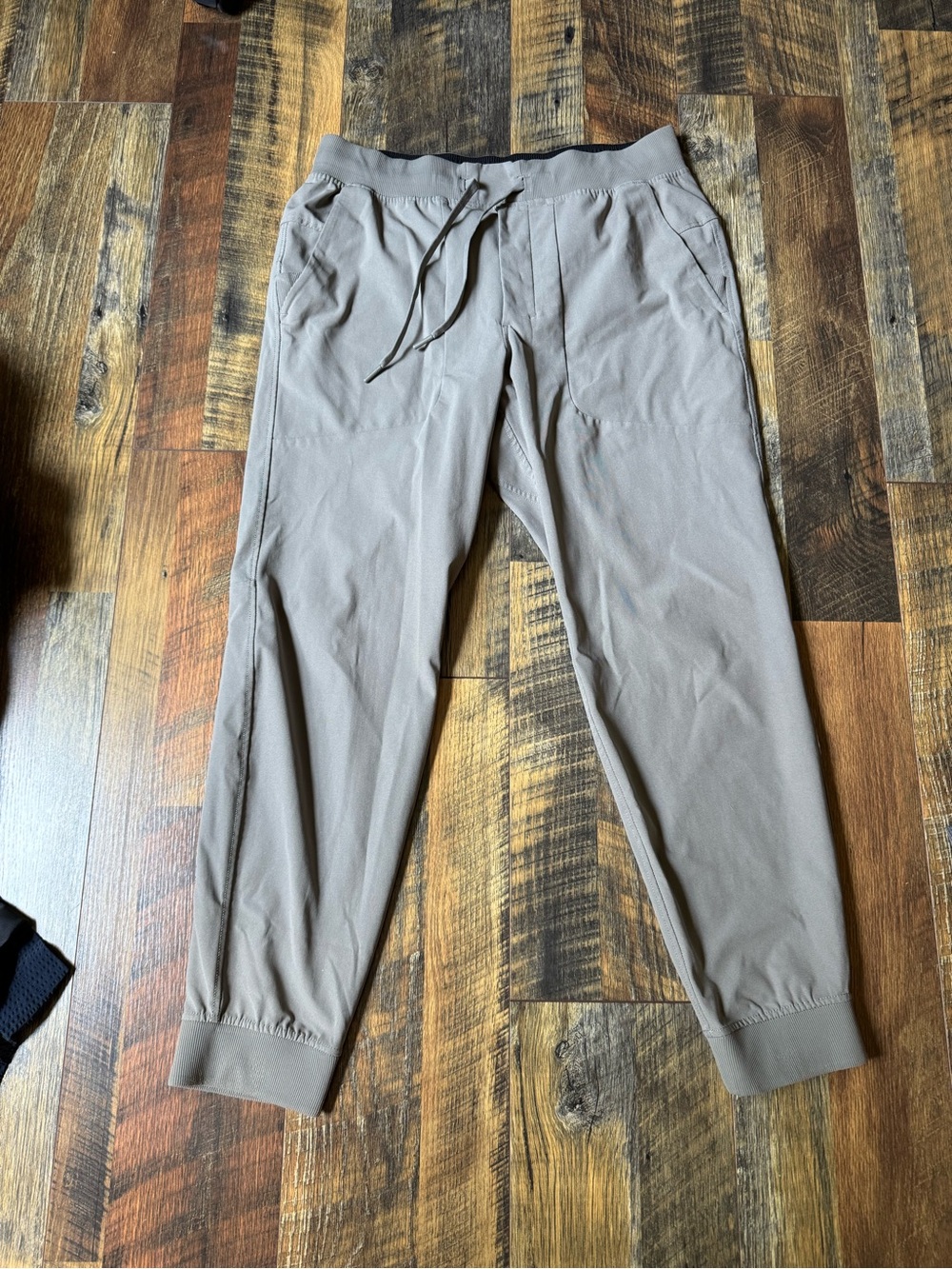 Men’s Lululemon ABC Jogger